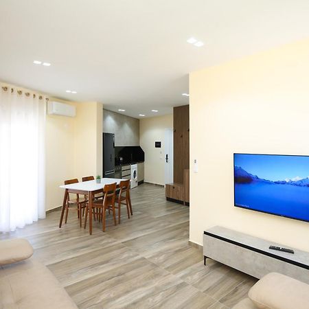 Queen Apartmets Vlorë Extérieur photo