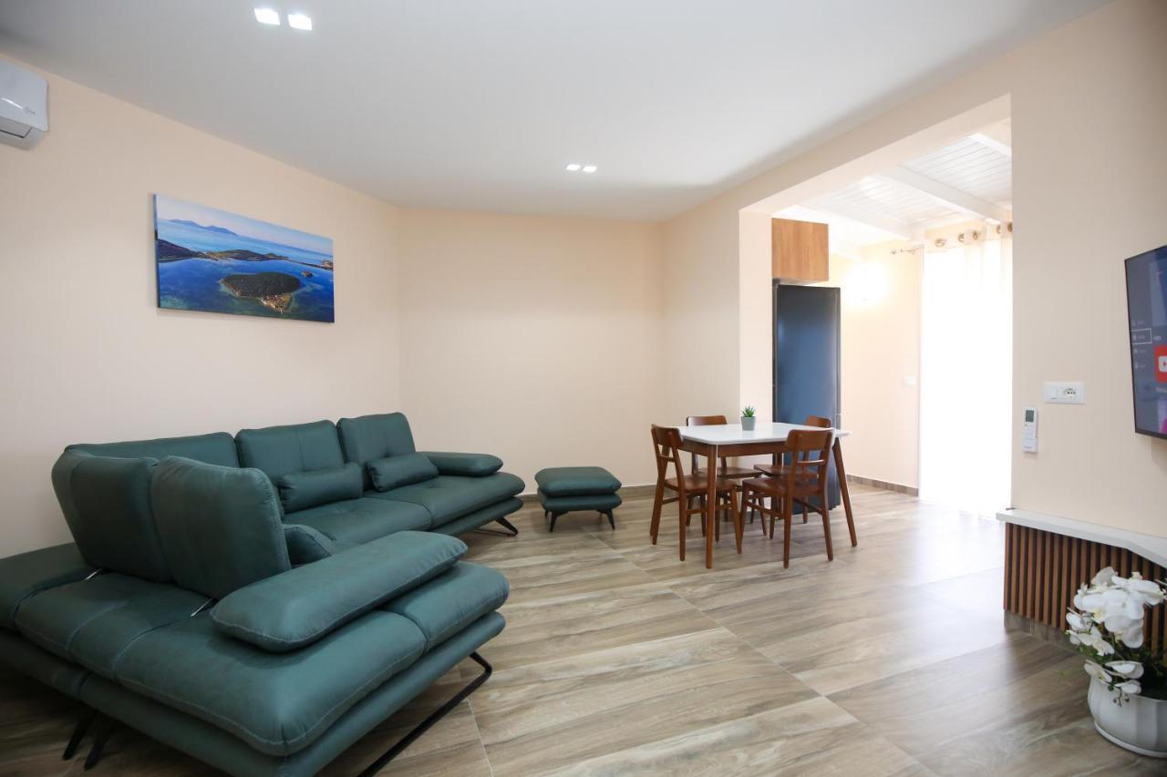 Queen Apartmets Vlorë Extérieur photo