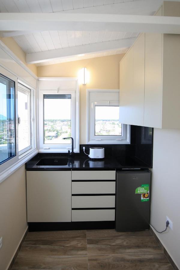 Queen Apartmets Vlorë Extérieur photo