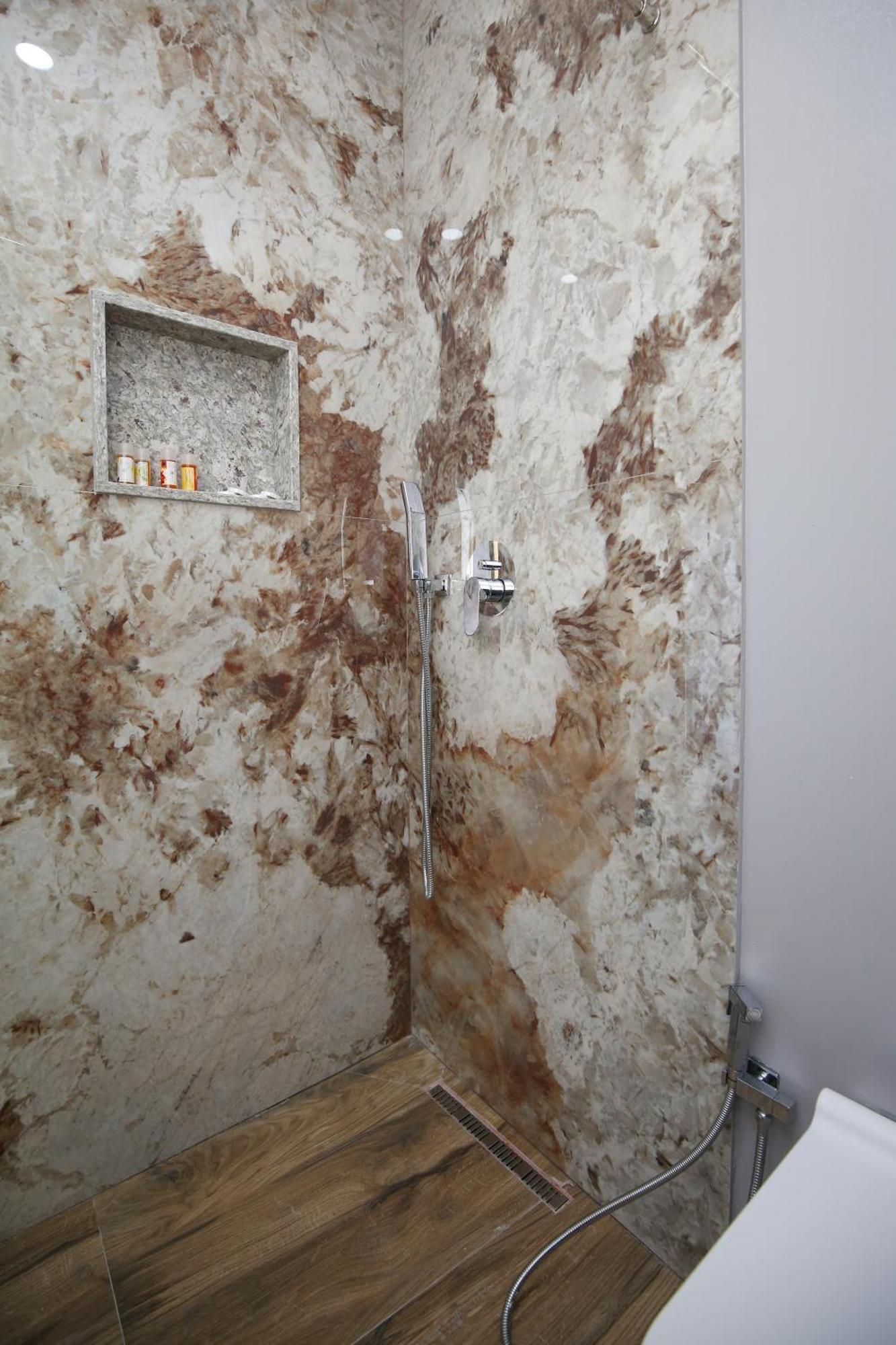 Queen Apartmets Vlorë Chambre photo
