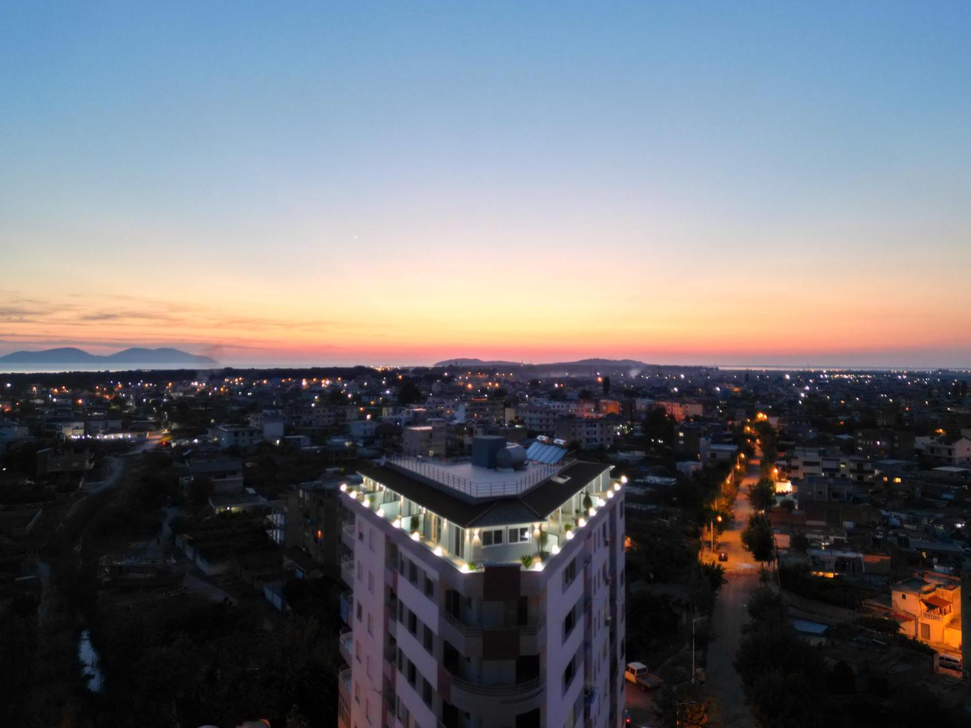Queen Apartmets Vlorë Chambre photo